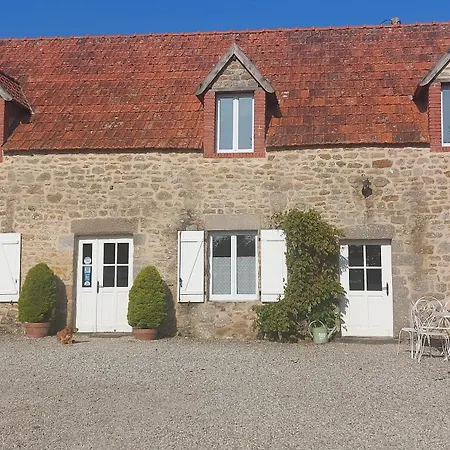 Oda ve Kahvaltı Les Deux Caps 3*