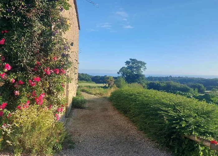 Oda ve Kahvaltı Les Deux Caps Carneville